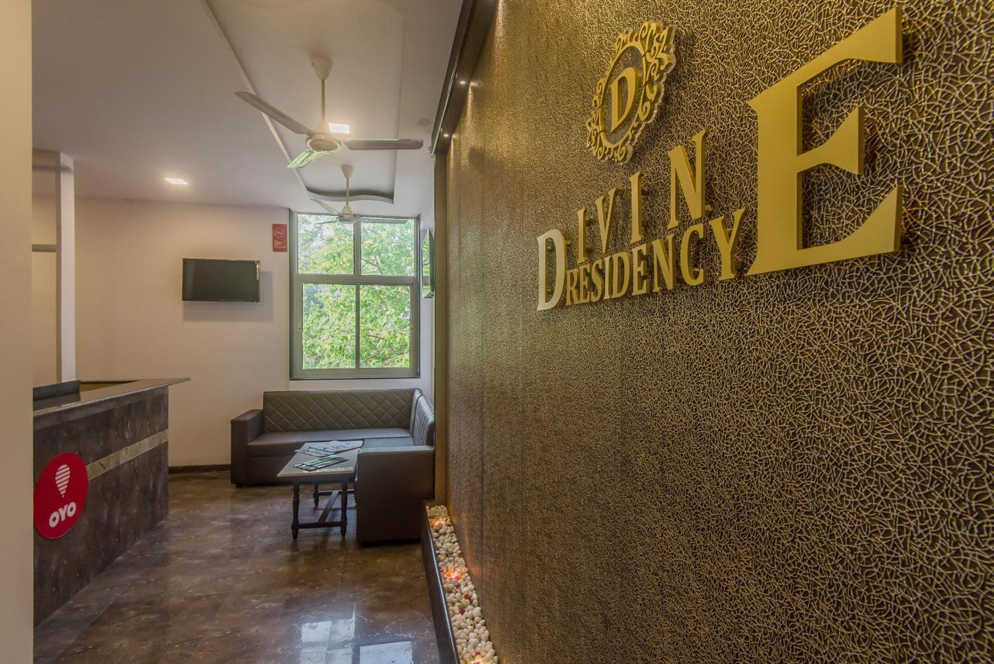 Super Hotel O Divine Residency Near Phoenix Marketcity Mumbai  Buitenkant foto